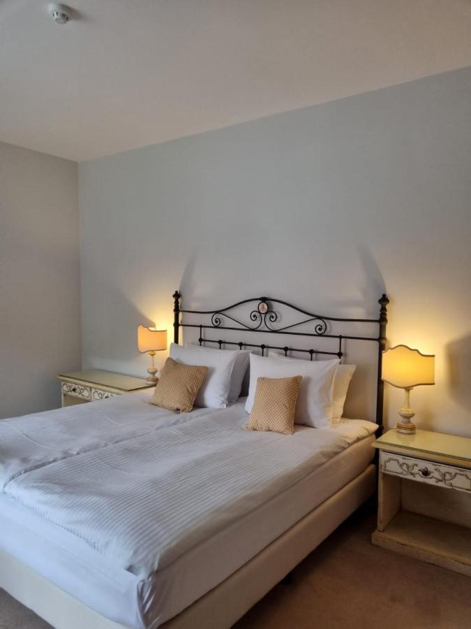Oliwska Dolina Bed & Breakfast Gdansk Luaran gambar