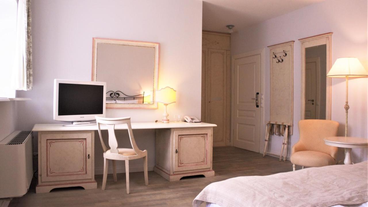 Oliwska Dolina Bed & Breakfast Gdansk Luaran gambar