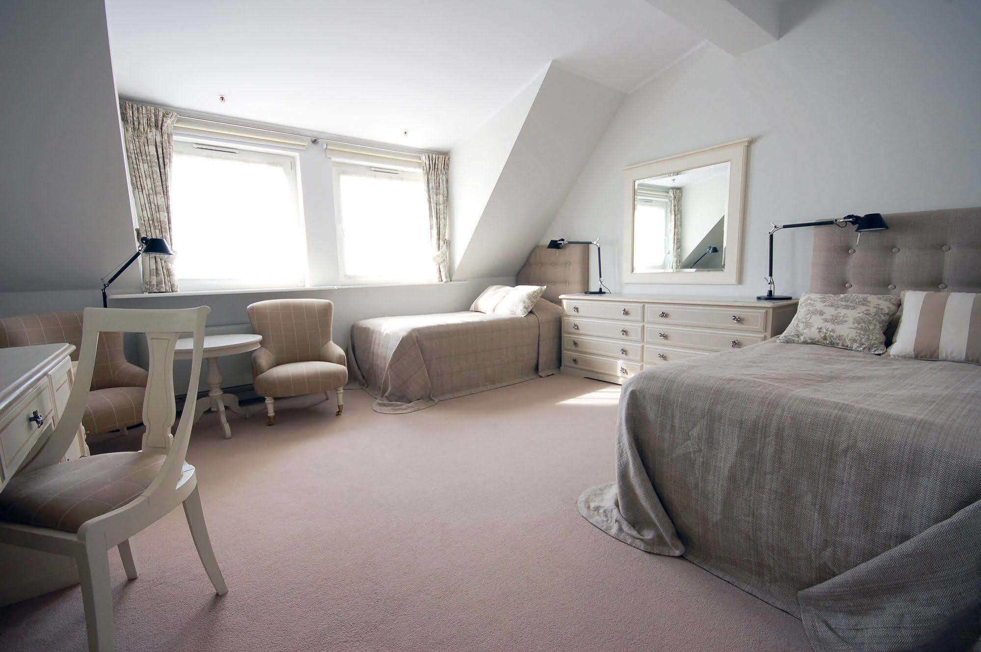 Oliwska Dolina Bed & Breakfast Gdansk Luaran gambar